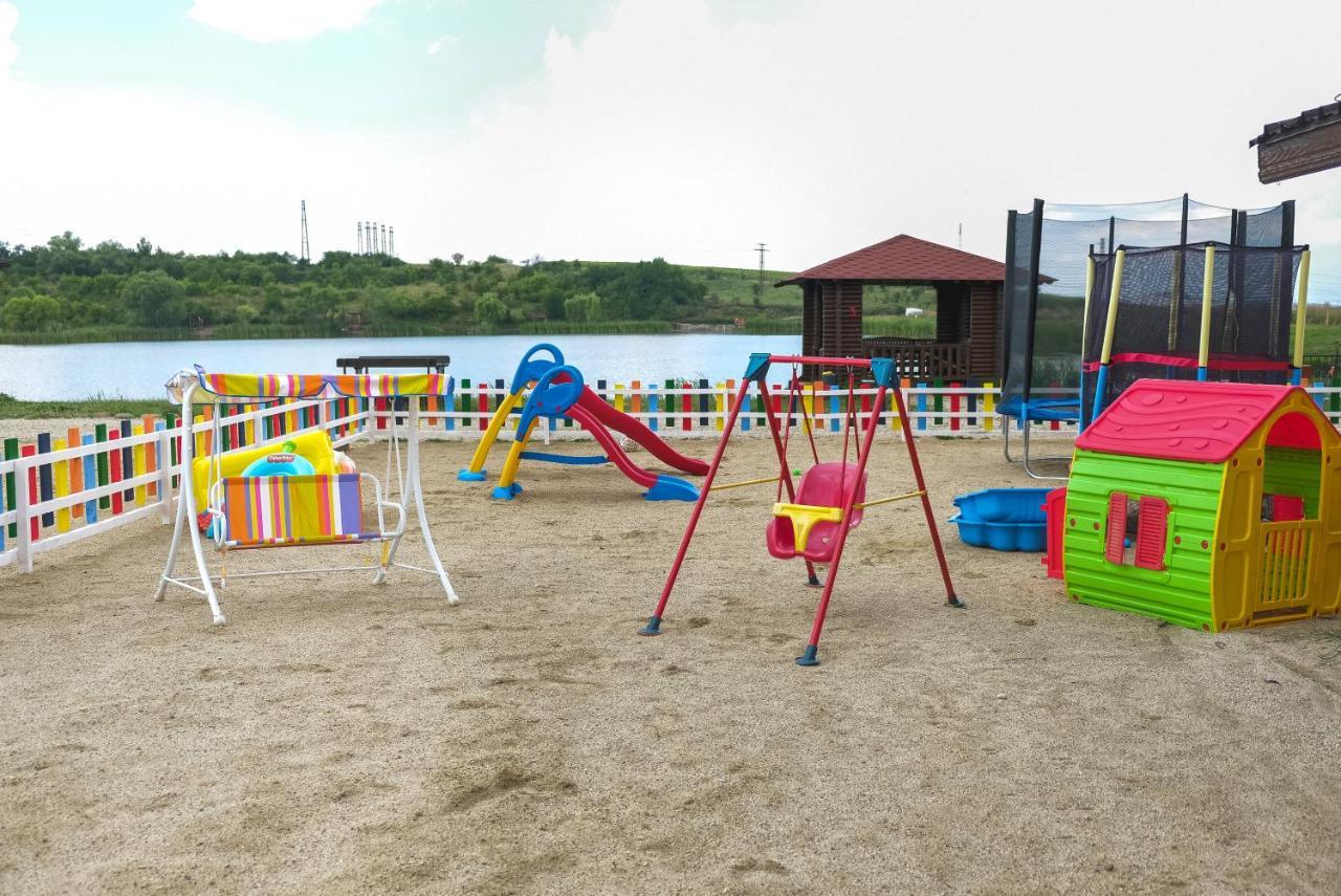 Къща За Гости Ivanyane Exterior foto
